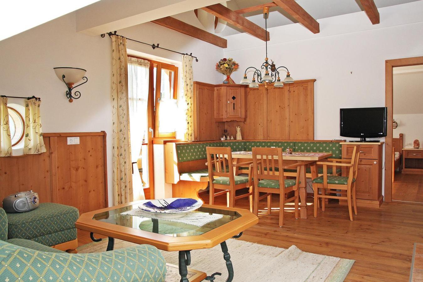 Appartement Pilzhof ฟิลซ์โมส ห้อง รูปภาพ